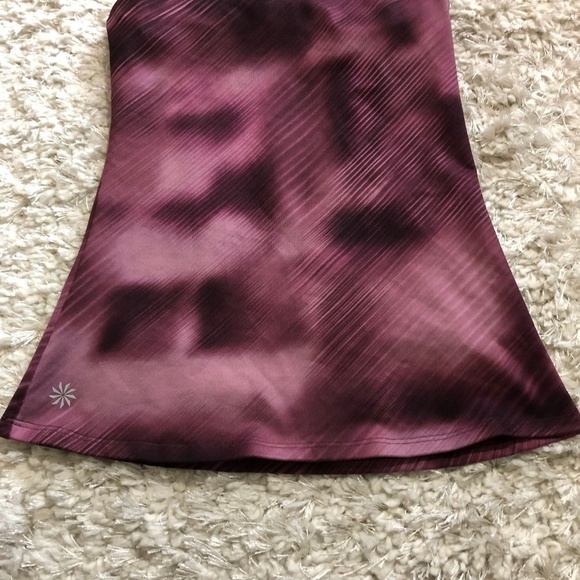 Athleta Alpine Optimism Maroon Tank Top - Picture 4 of 8